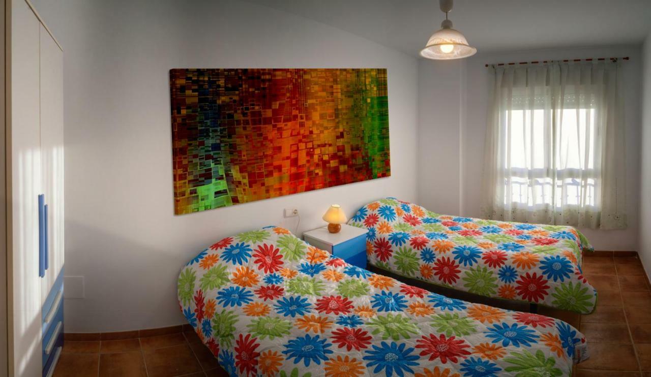 Apartamento 90 M2 En La Mejor Zona De Roquetas 滨海罗克塔斯 外观 照片