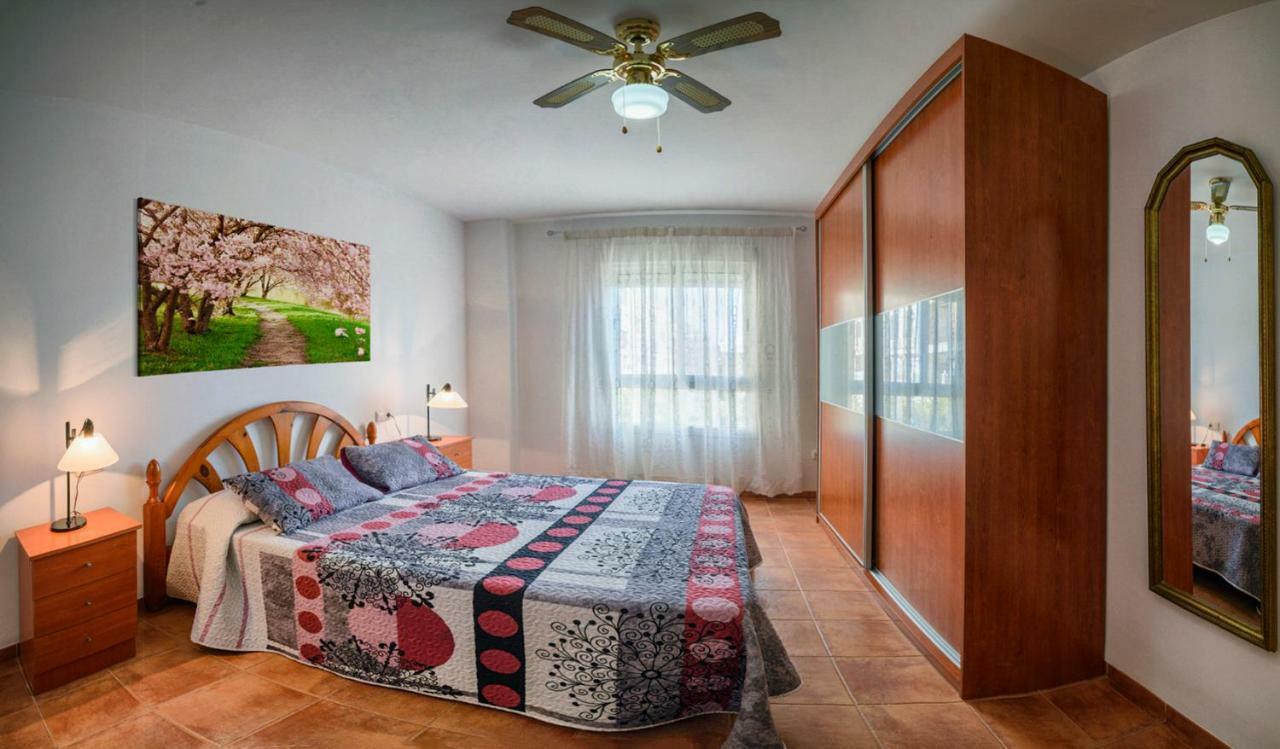 Apartamento 90 M2 En La Mejor Zona De Roquetas 滨海罗克塔斯 外观 照片